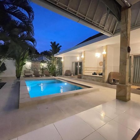 Pennylane Villa Seminyak  Luaran gambar